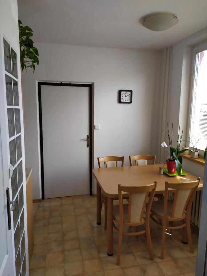 Apartmán Jan Břeclav Exterior foto